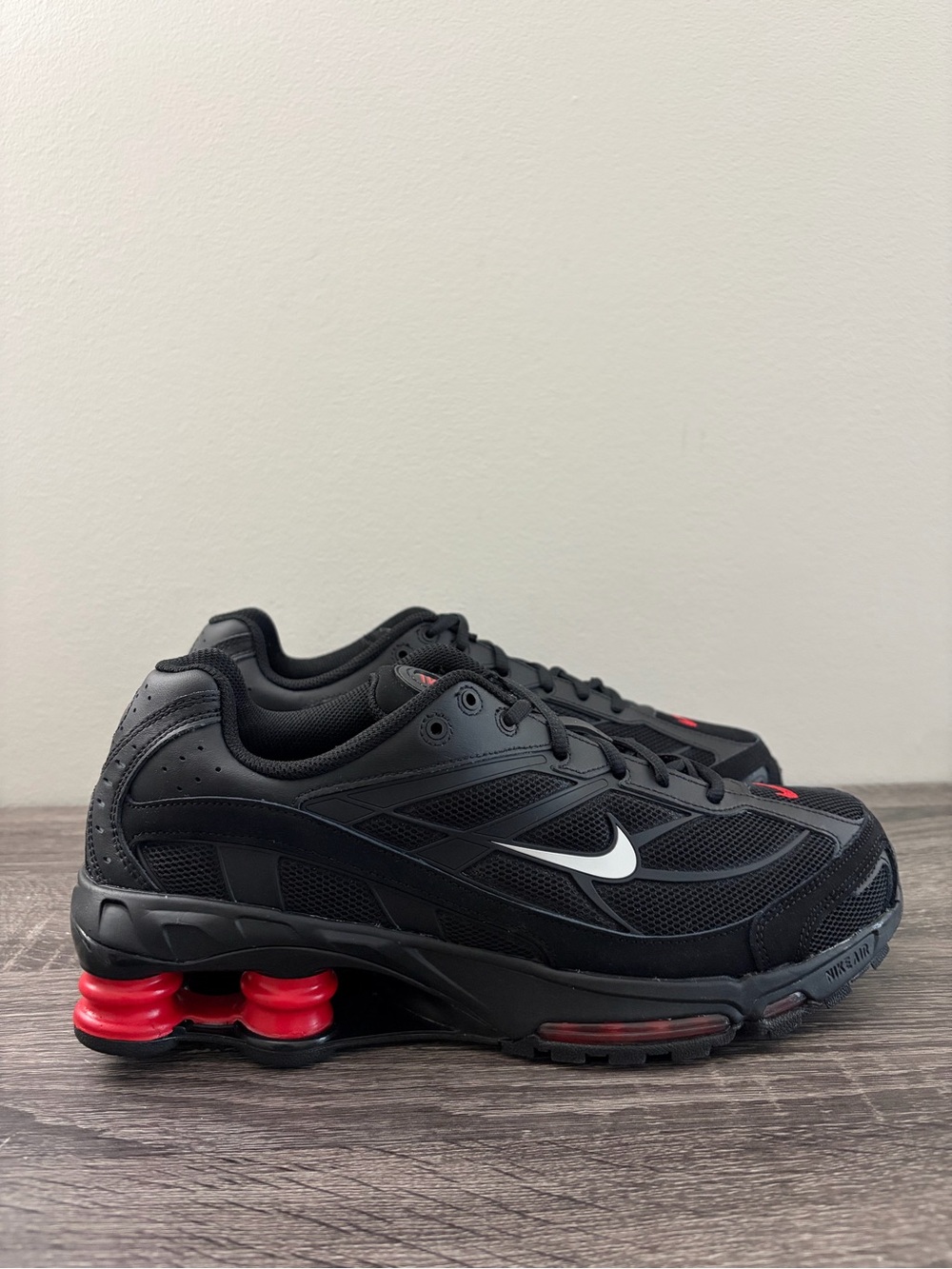 Nike Shox Ride 2 Black University Red Metallic Silver II7635-001 Mens Size 10.5